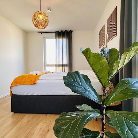 Amao-Sepia I 86Qm I King-Size Beds I Netflix I Privat Balcony I Free Parking I Near Europapark Apartment Райнхаузен Екстериор снимка