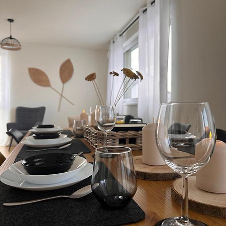 Amao-Sepia I 86Qm I King-Size Beds I Netflix I Privat Balcony I Free Parking I Near Europapark Apartment Райнхаузен Екстериор снимка