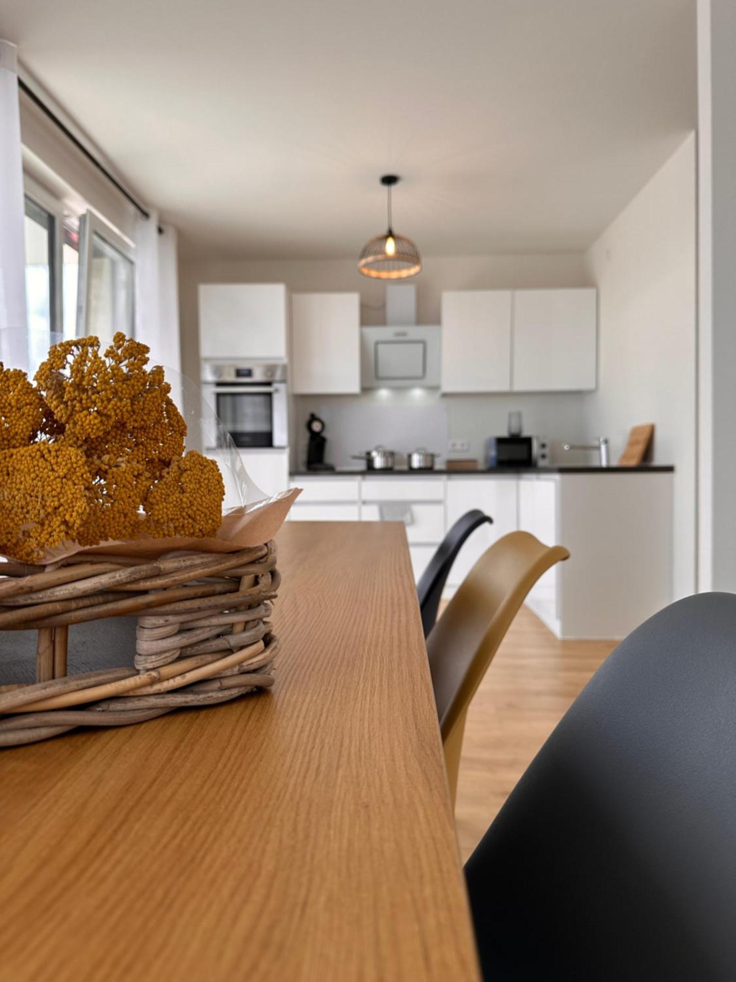 Amao-Sepia I 86Qm I King-Size Beds I Netflix I Privat Balcony I Free Parking I Near Europapark Apartment Райнхаузен Екстериор снимка